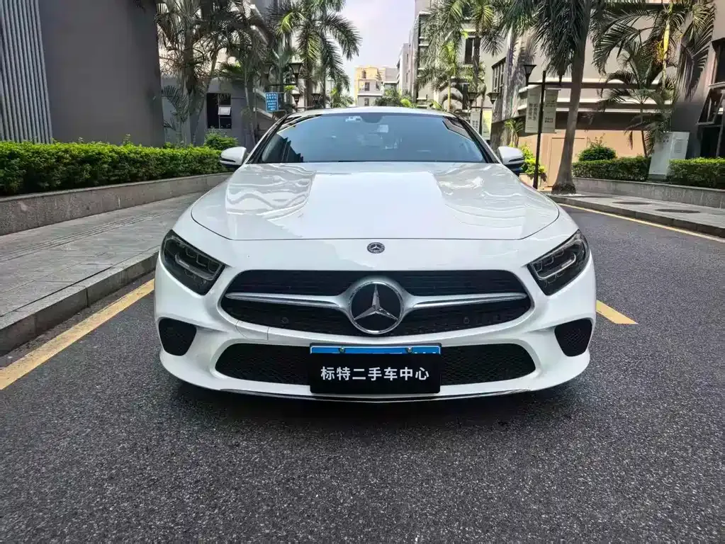 Mercedes-Benz CLS — фото 8