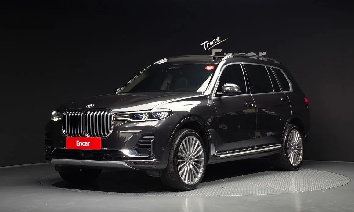 BMW X7 — фото 1