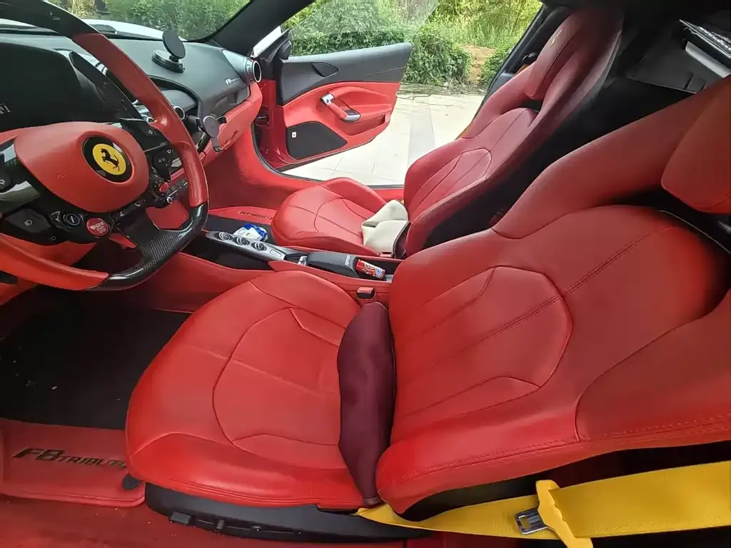 Ferrari F8 — фото 2
