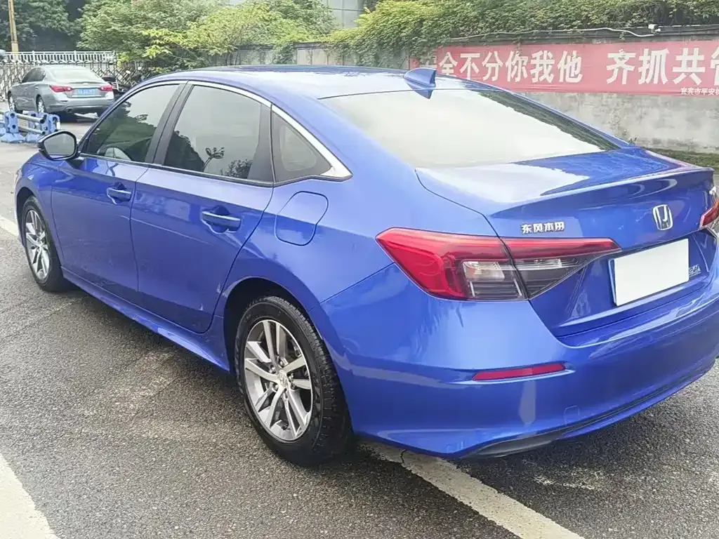 Honda Civic — фото 9