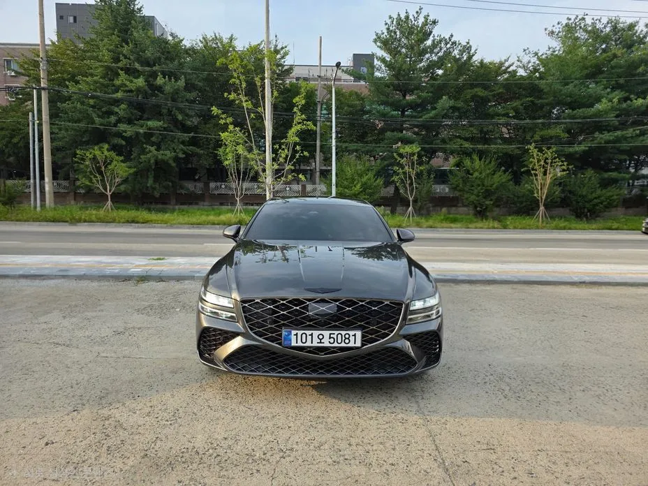 Genesis G80 — фото 1