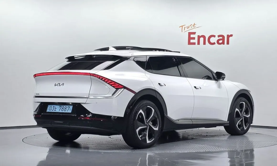 Kia EV6 — фото 5
