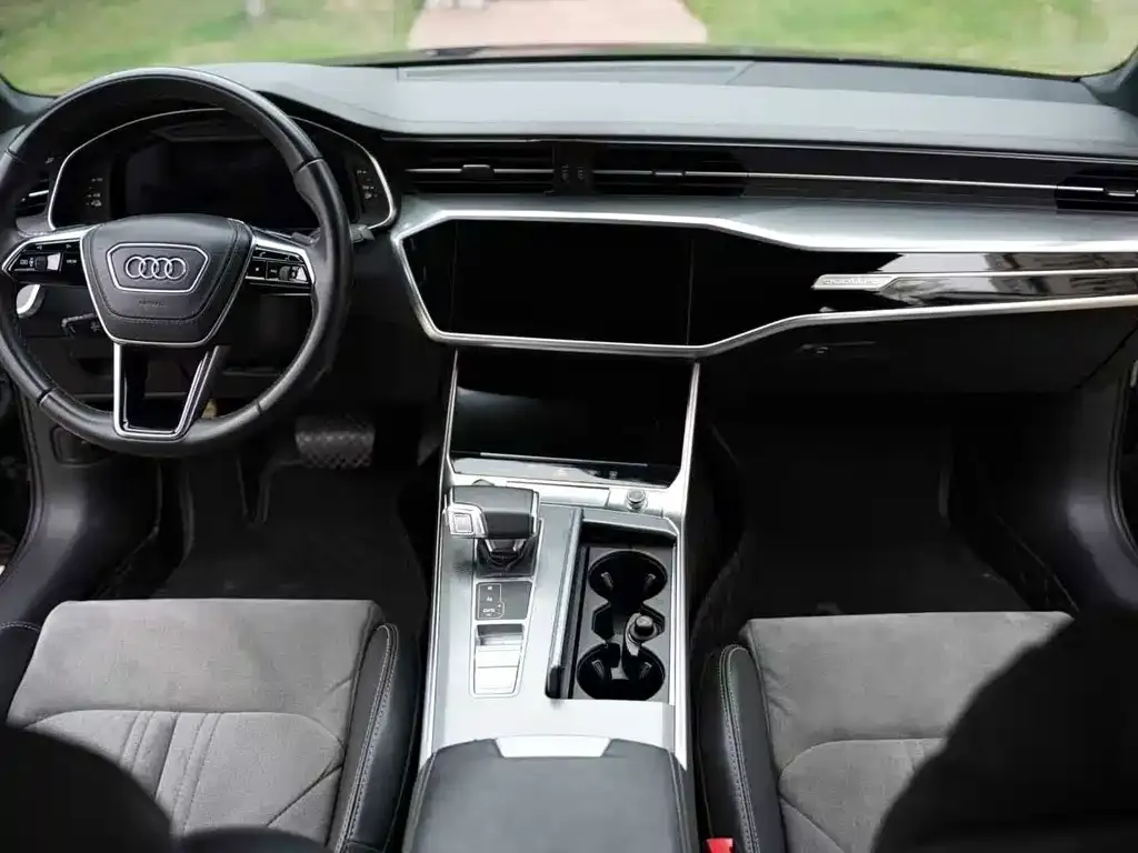 Audi A6L New Energy — фото 8