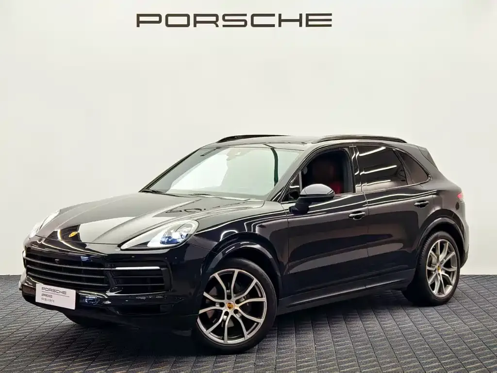 Porsche Cayenne — фото 1