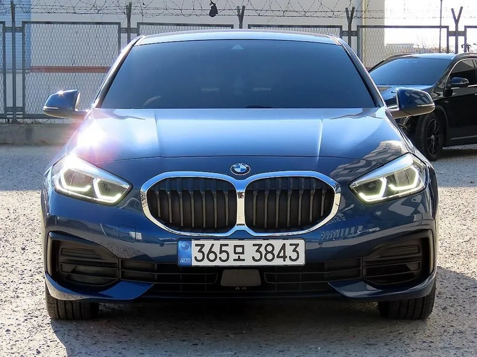 BMW 1-Series — фото 1