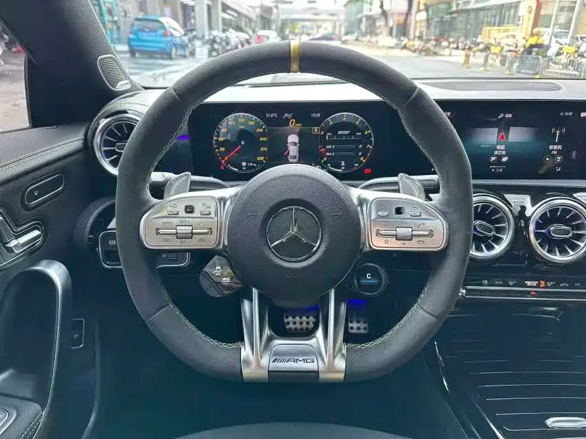 Mercedes-Benz CLA AMG — фото 2