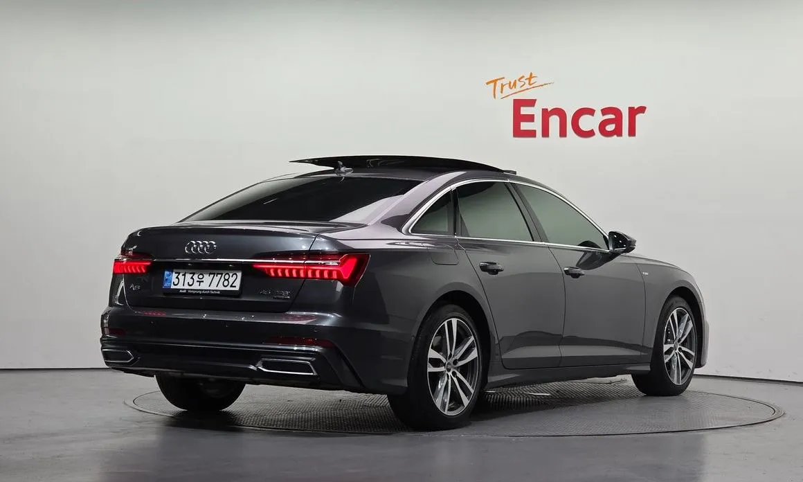 Audi A6 — фото 10