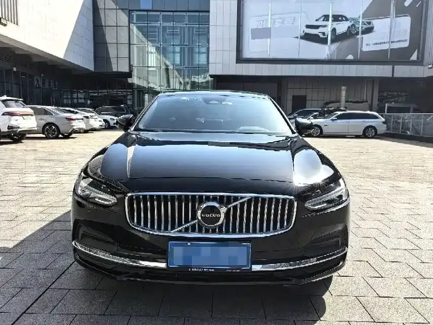 Volvo S90 — фото 7