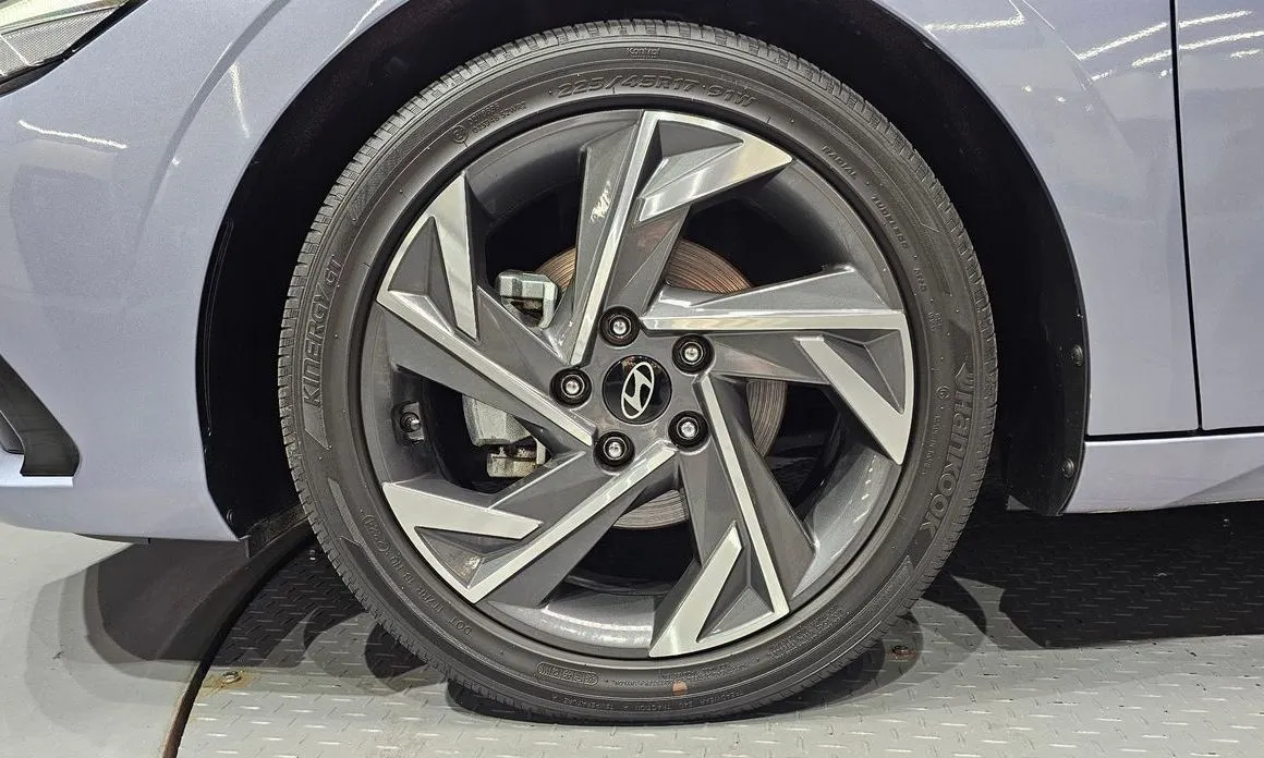 Hyundai AVANTE — фото 9
