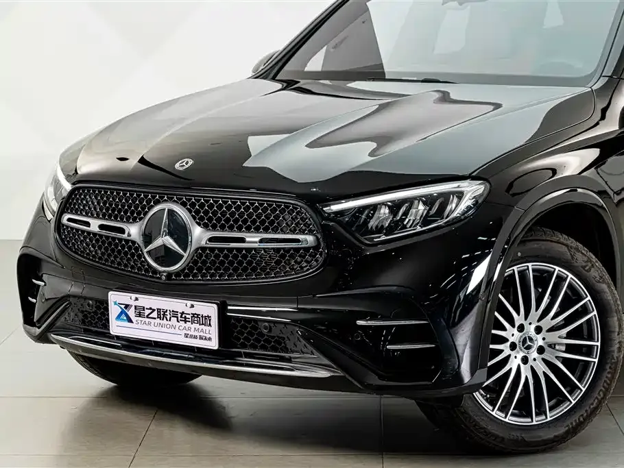 Mercedes-Benz GLC — фото 7