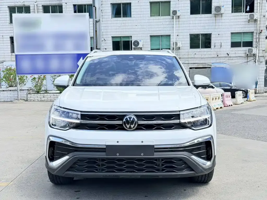 Volkswagen Tharu — фото 8