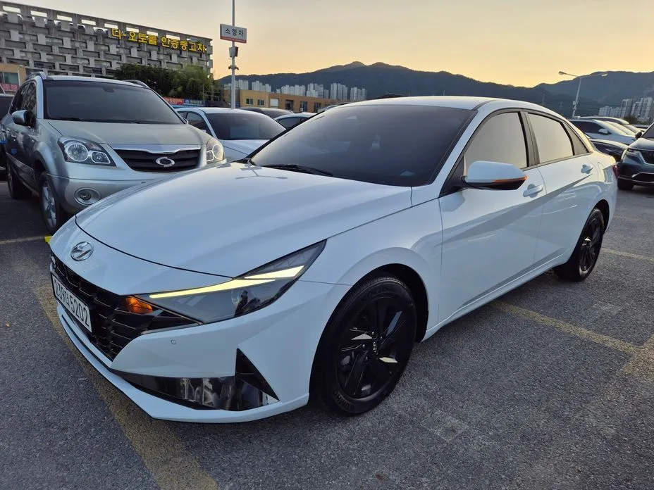 Hyundai AVANTE — фото 6