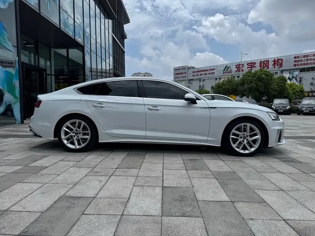 Audi A5 (Import) — фото 4