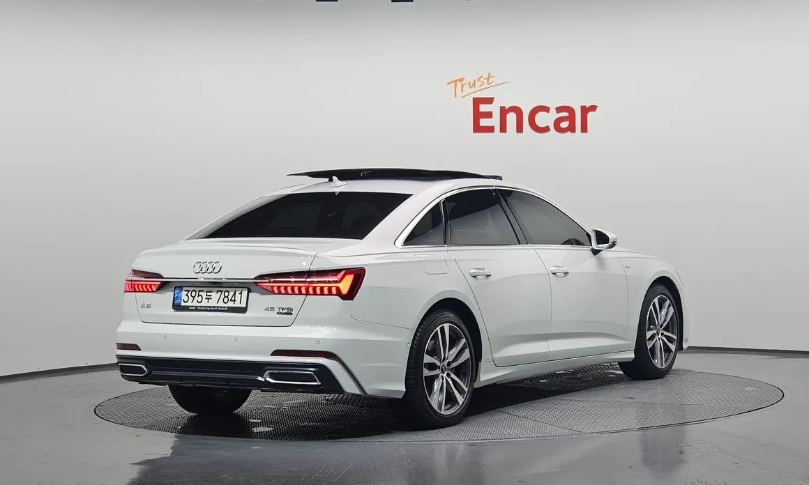 Audi A6 — фото 2
