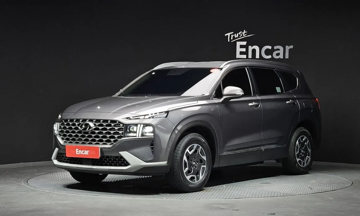 Hyundai Santafe — фото 1
