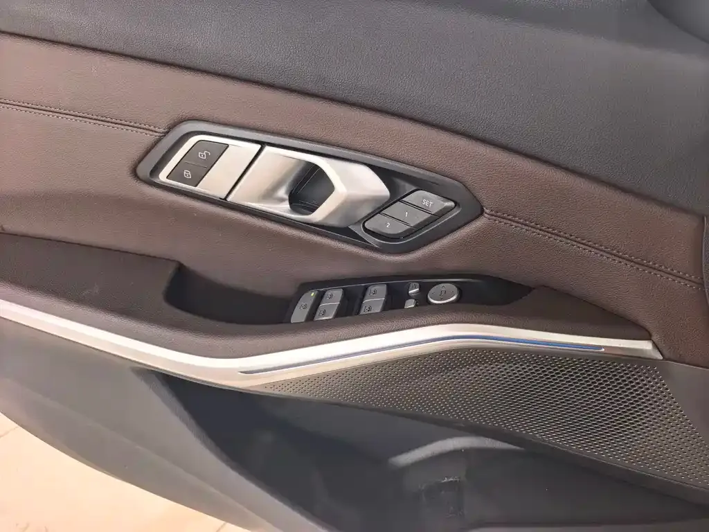 BMW i3 — фото 3