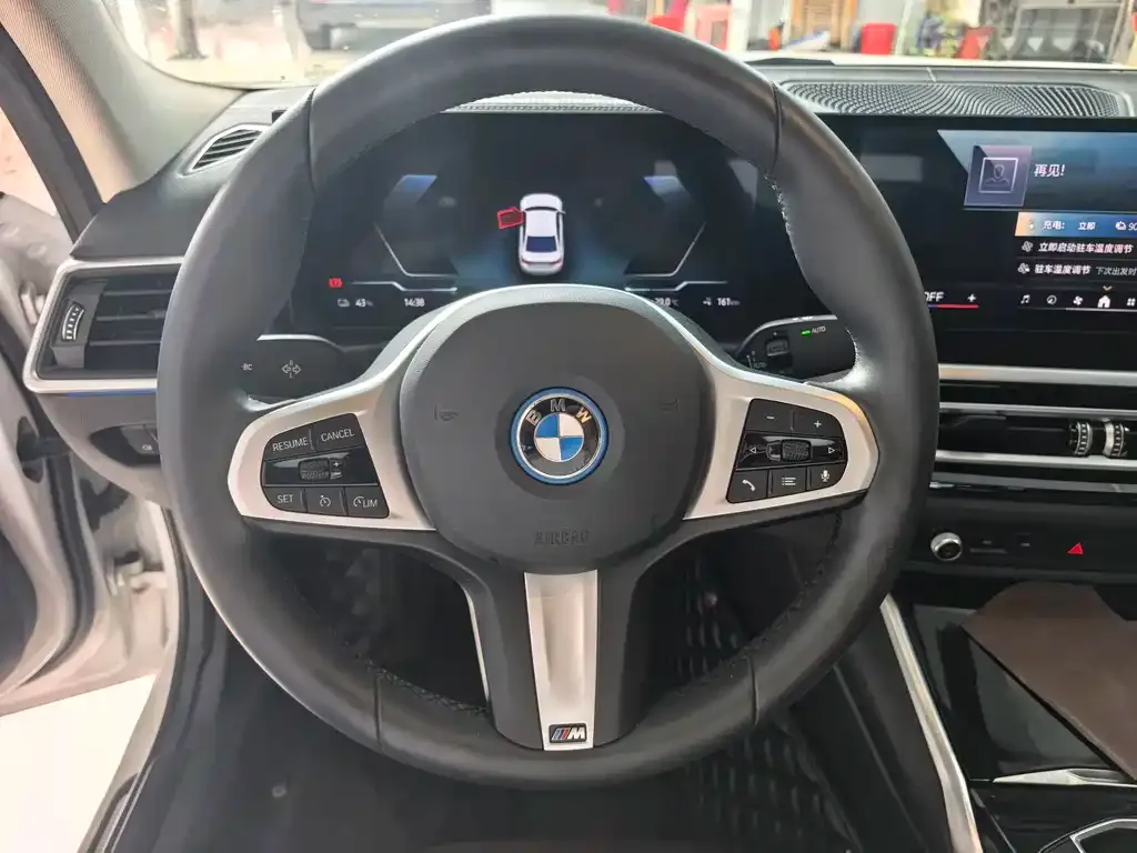 BMW i3 — фото 9