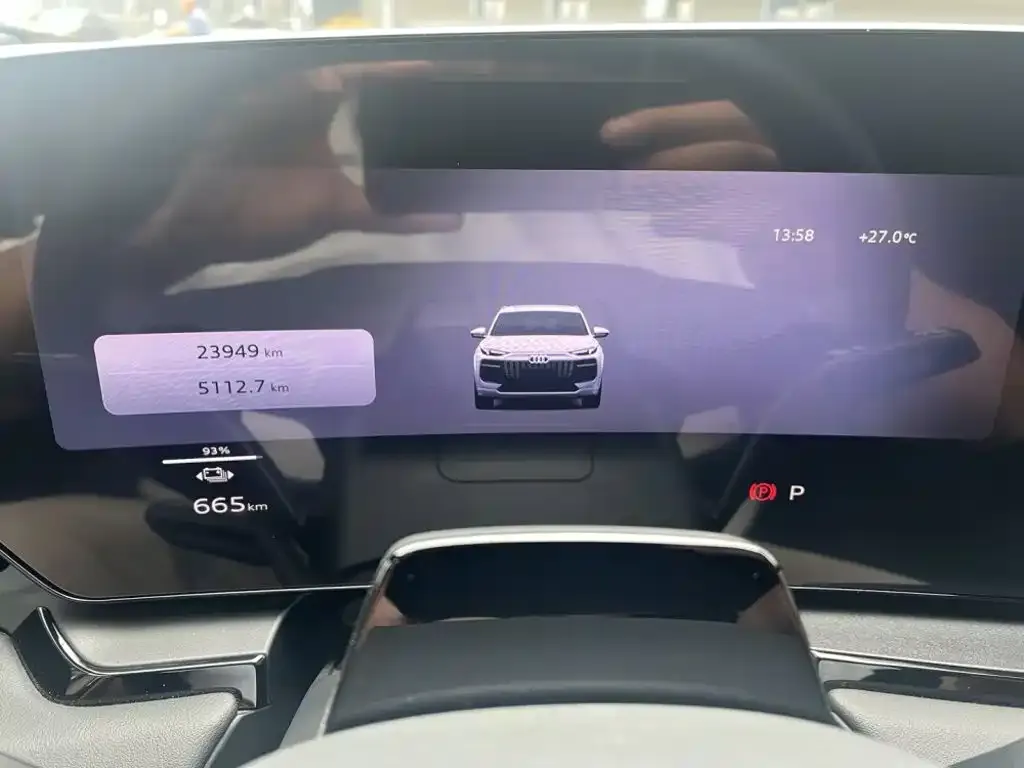 Audi Q6L e-tron — фото 10