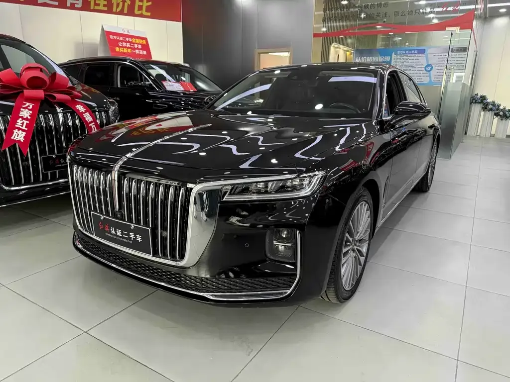 Hongqi H9 — фото 1