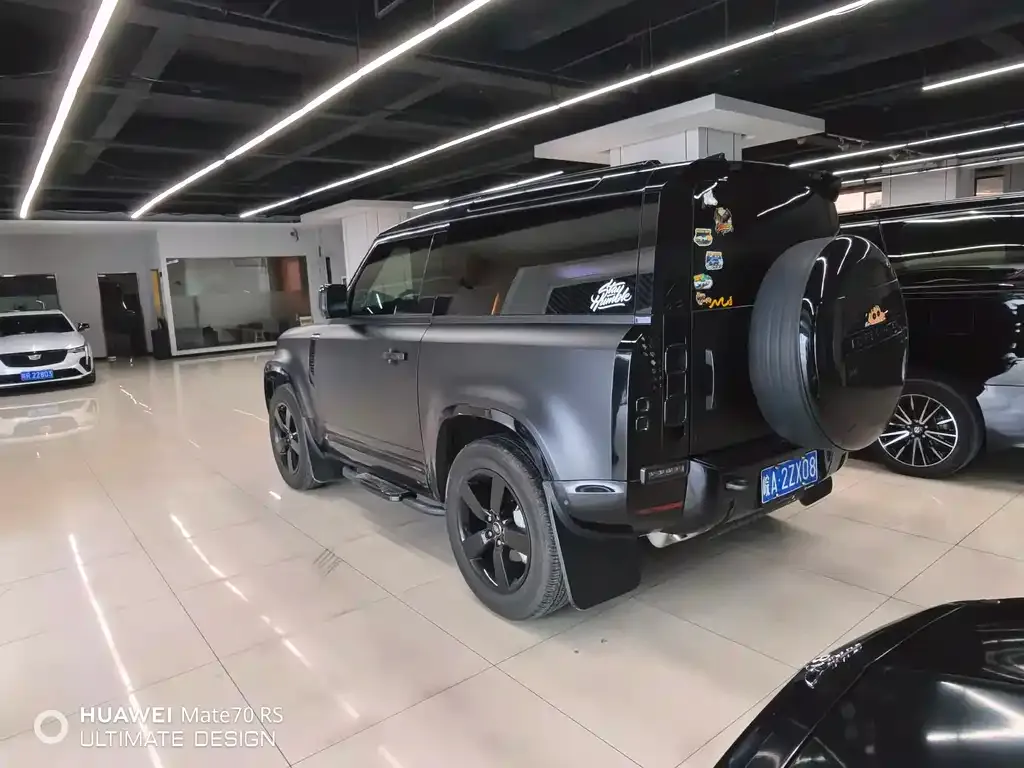Land Rover Defender — фото 3