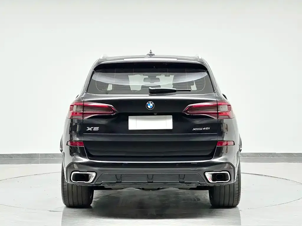 BMW X5 — фото 5