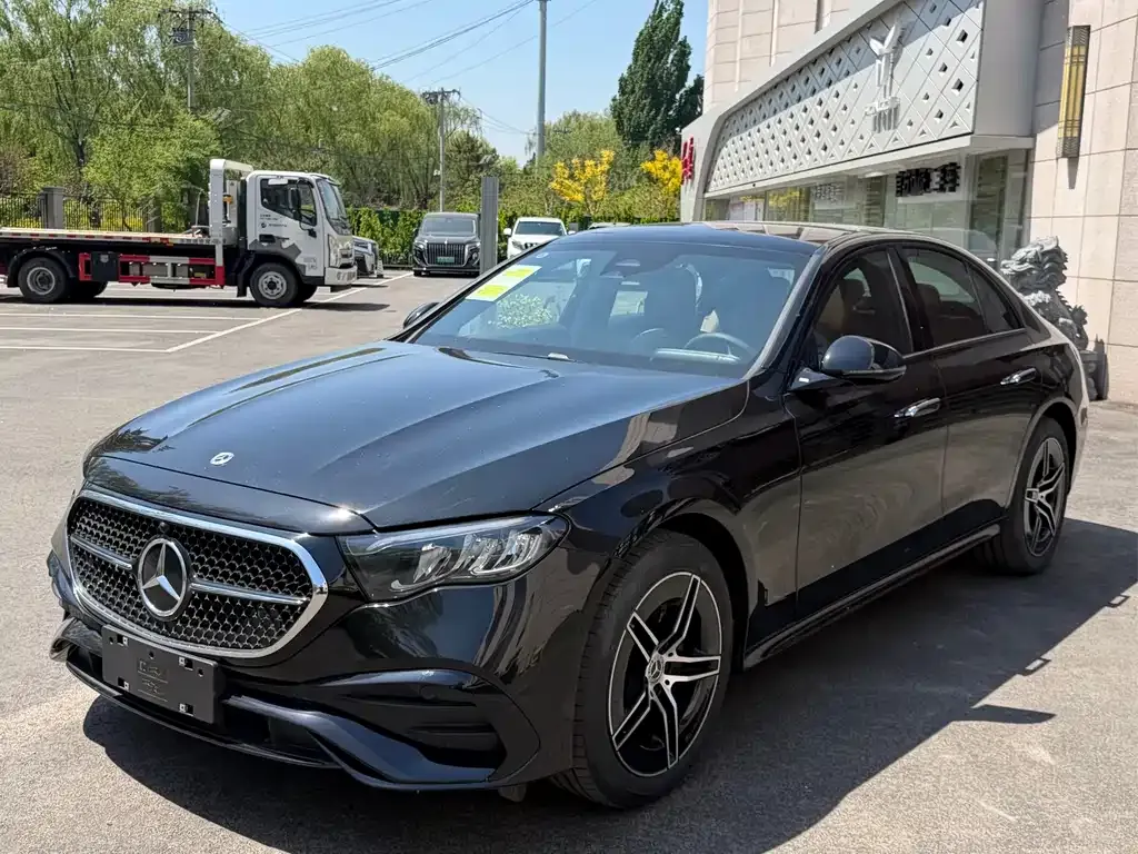 Mercedes-Benz E-Class (Import) — фото 1