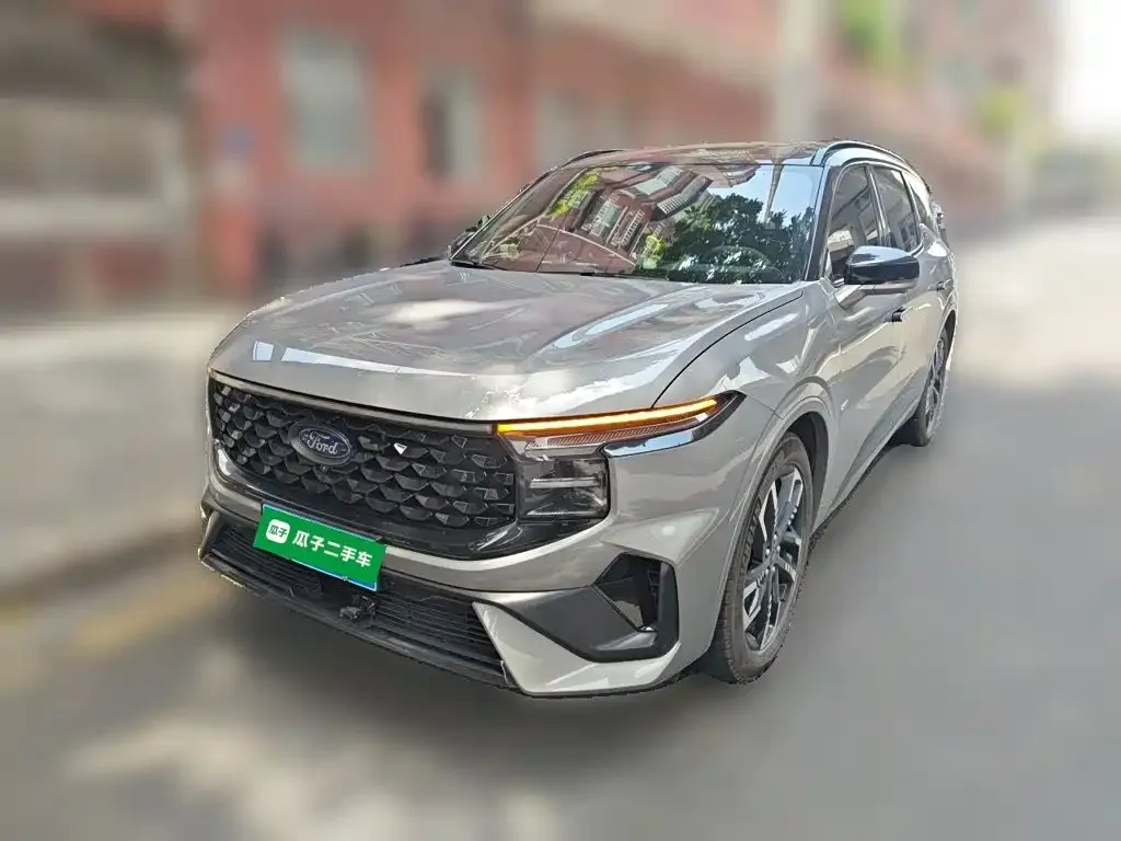 Ford Edge — фото 10