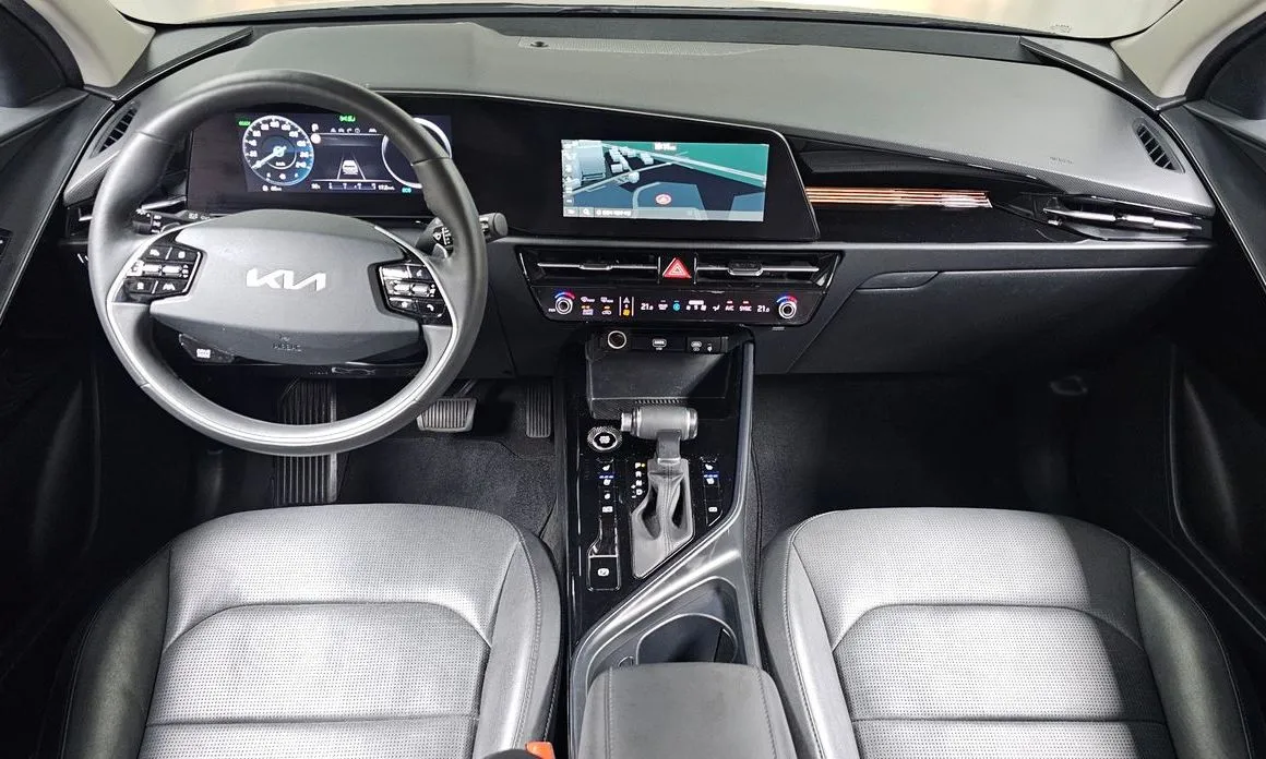Kia Niro — фото 8