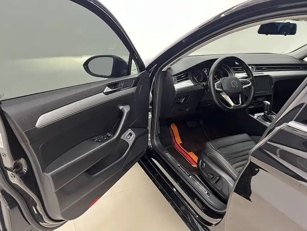 Volkswagen Magotan — фото 10