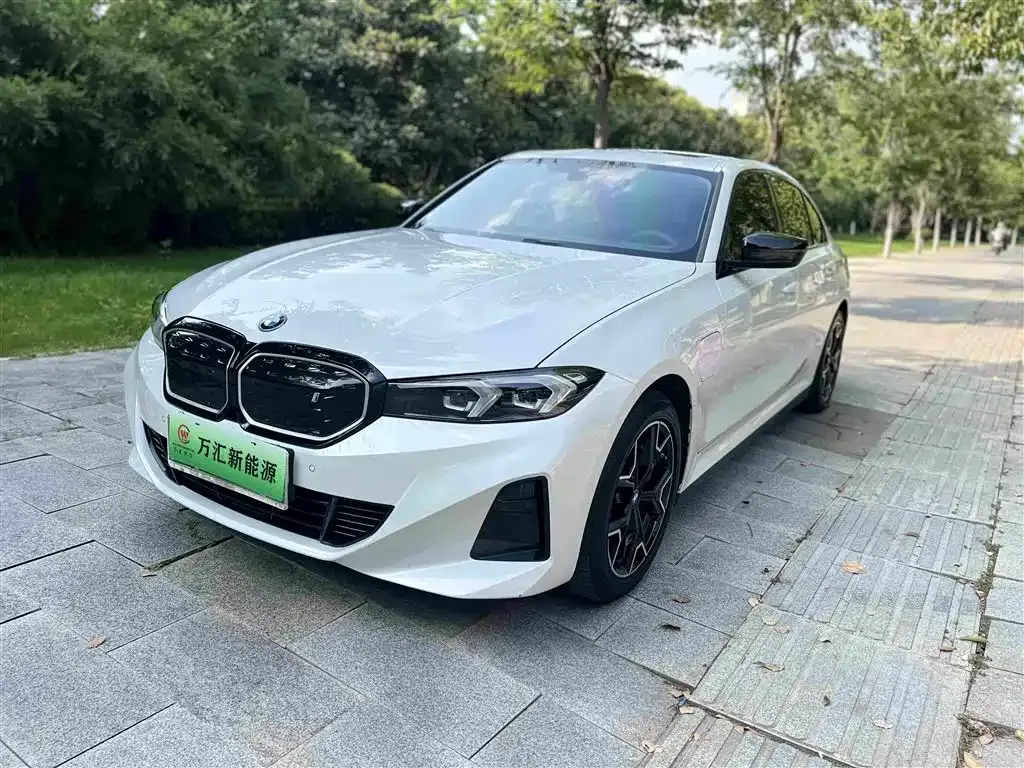 BMW i3 — фото 10