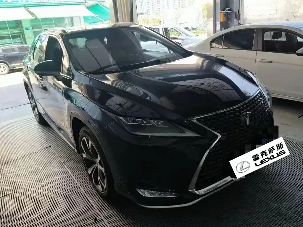 Lexus RX — фото 5