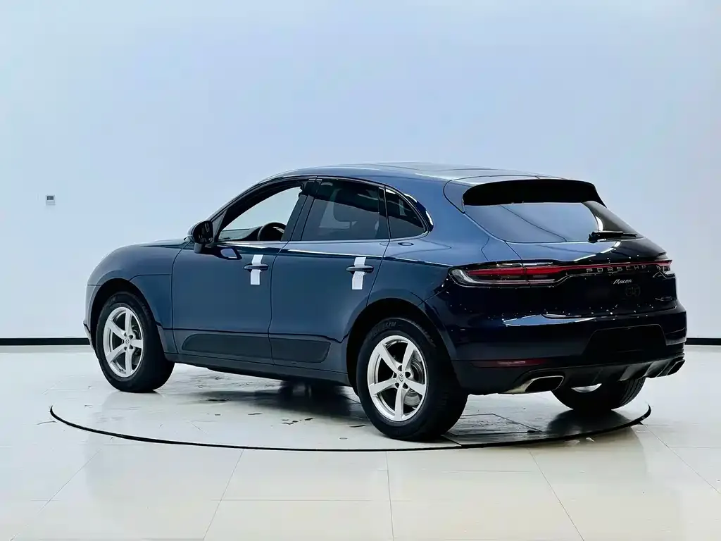 Porsche Macan — фото 7