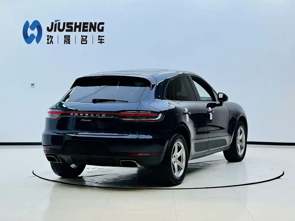 Porsche Macan — фото 9