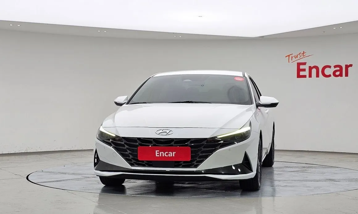 Hyundai AVANTE — фото 2
