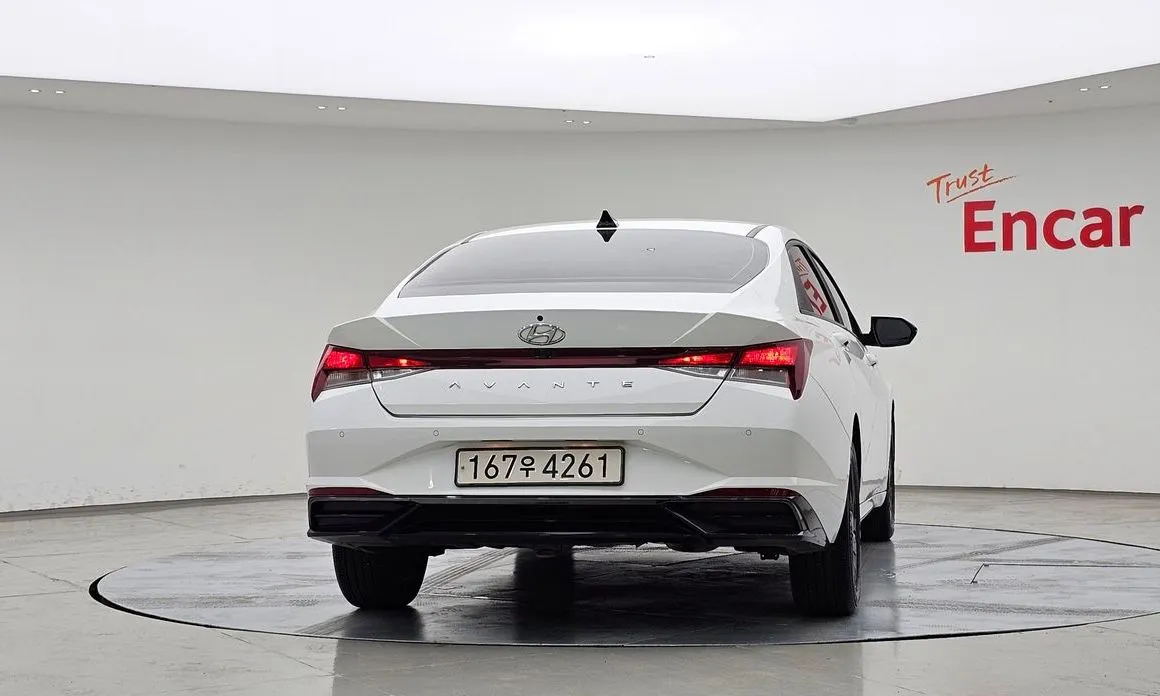 Hyundai AVANTE — фото 6