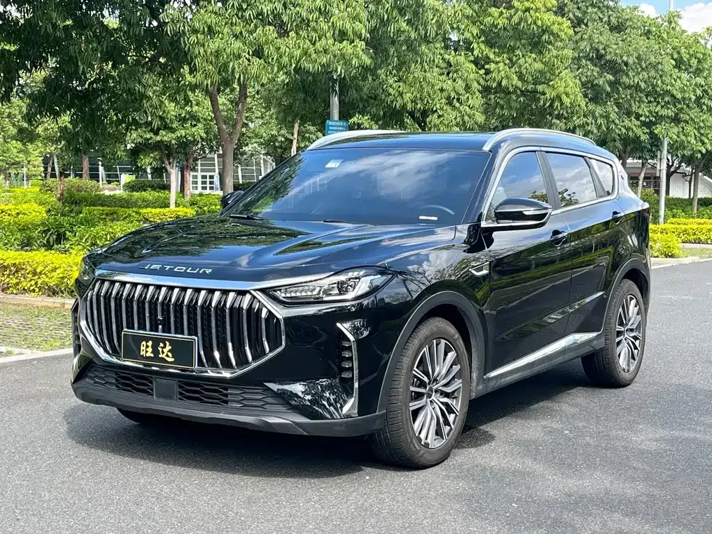 Jetour X70 PLUS — фото 1