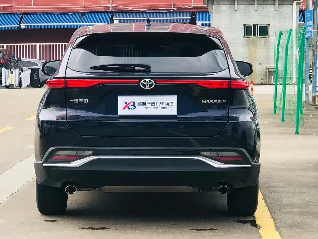 Toyota Harrier — фото 8