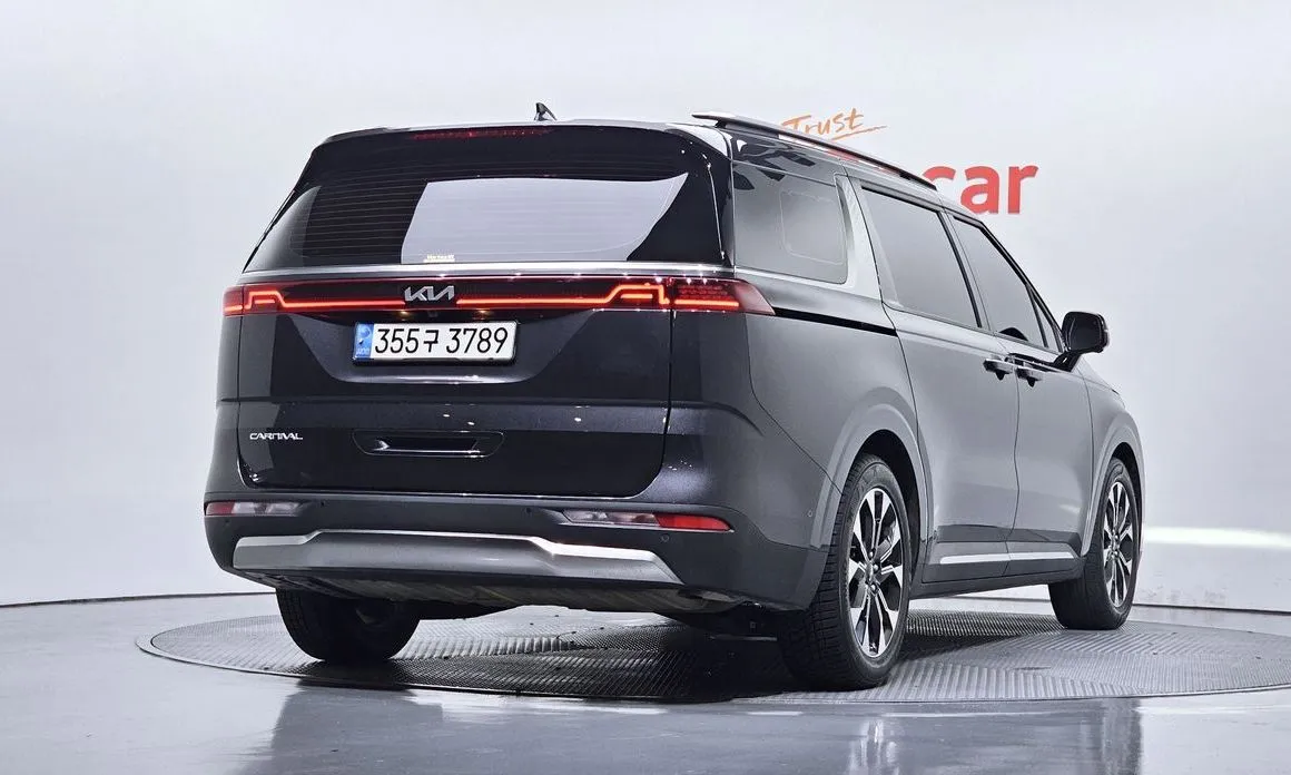 Kia Carnival — фото 2