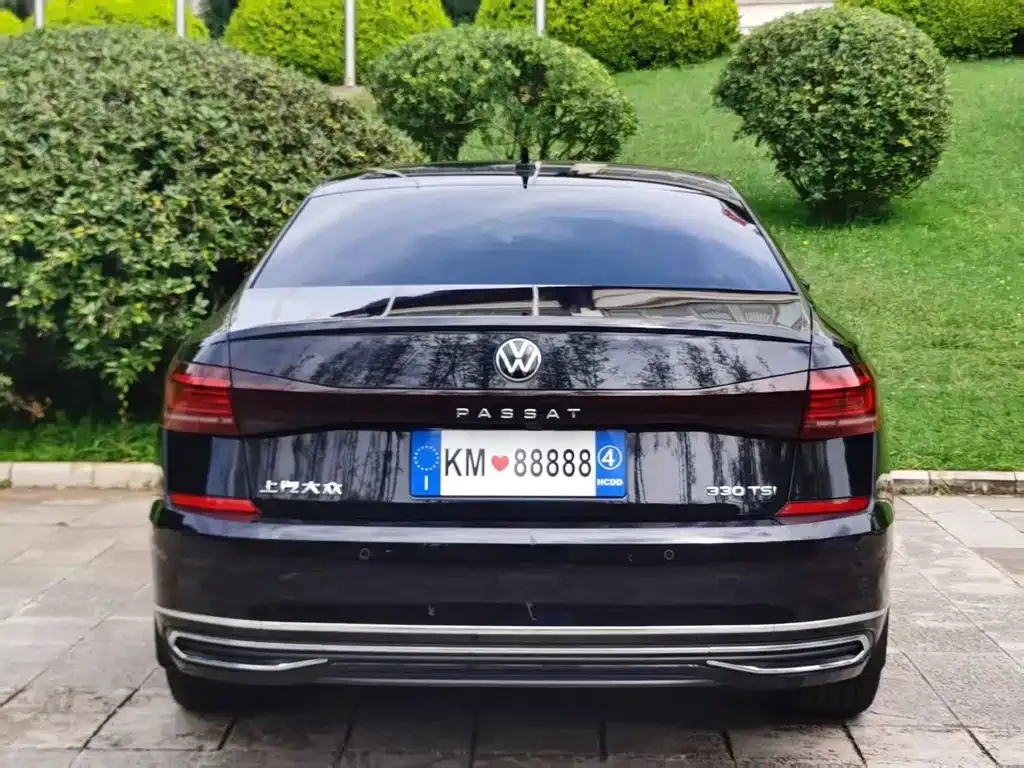 Volkswagen Passat — фото 2
