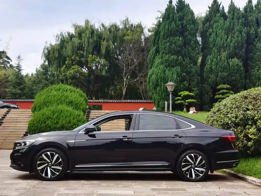 Volkswagen Passat — фото 3