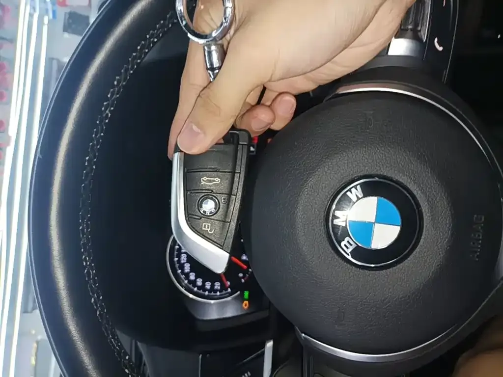 BMW X2 — фото 9