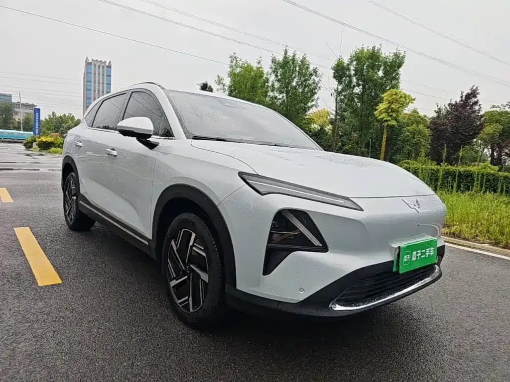 Wuling Xingguang S — фото 2