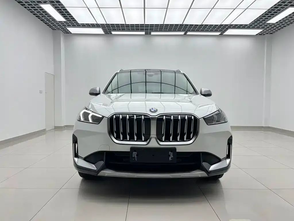BMW X1 — фото 4