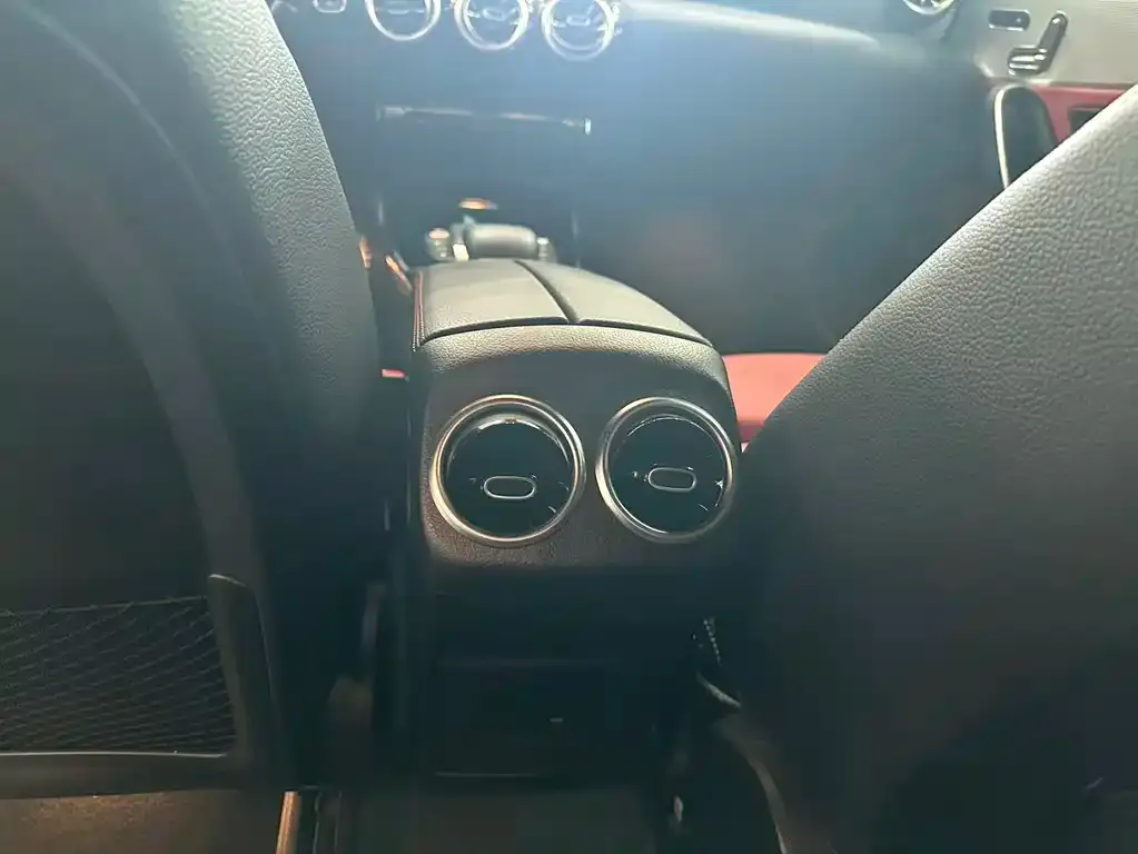 Mercedes-Benz A-Class AMG — фото 5