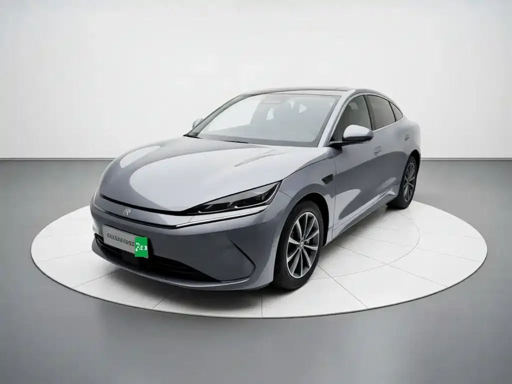 BYD Qin L — фото 1
