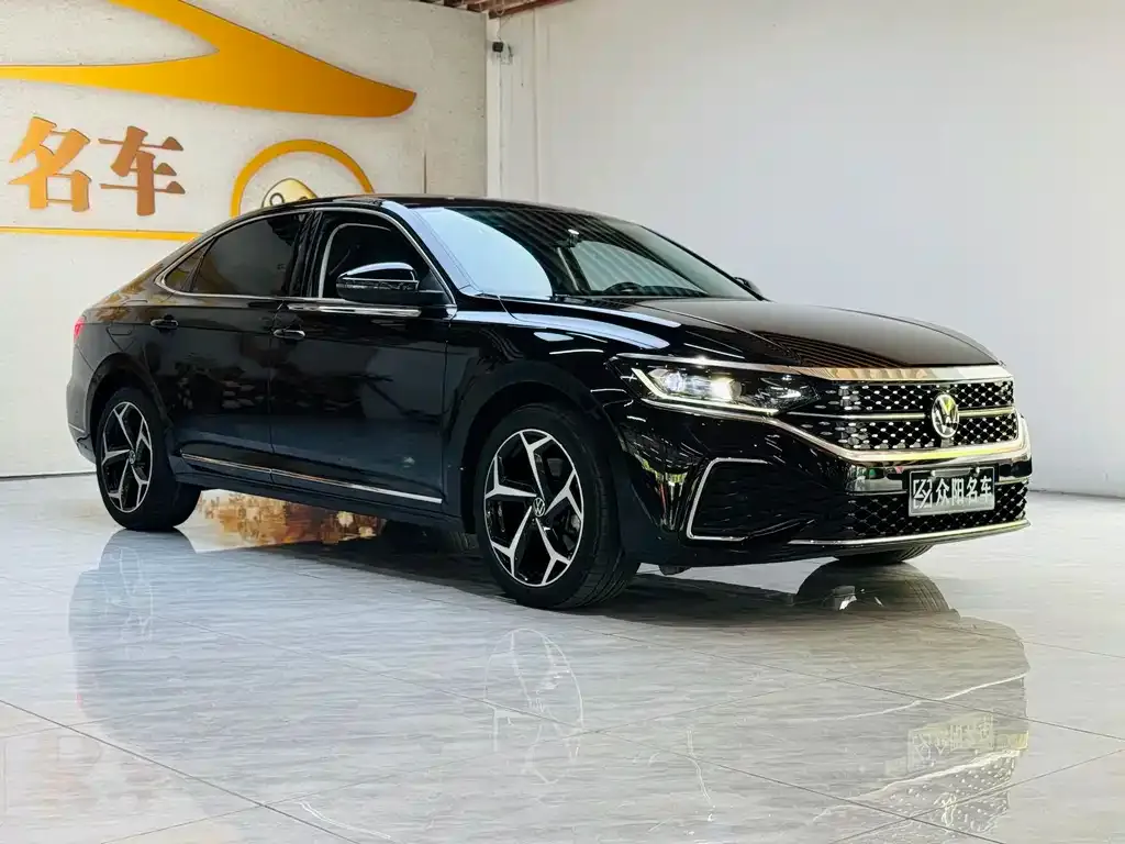 Volkswagen Passat — фото 7