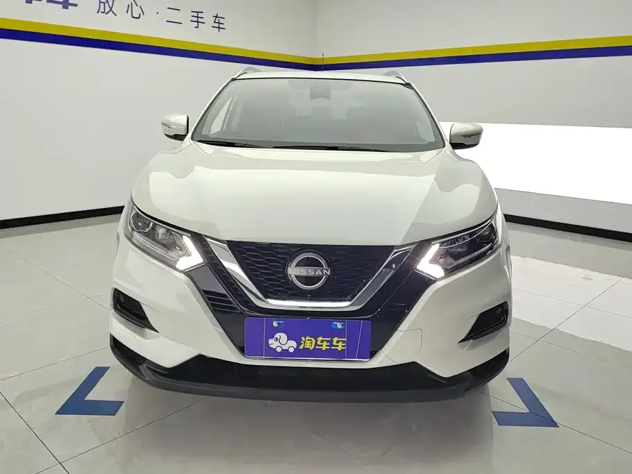 Nissan Qashqai — фото 2