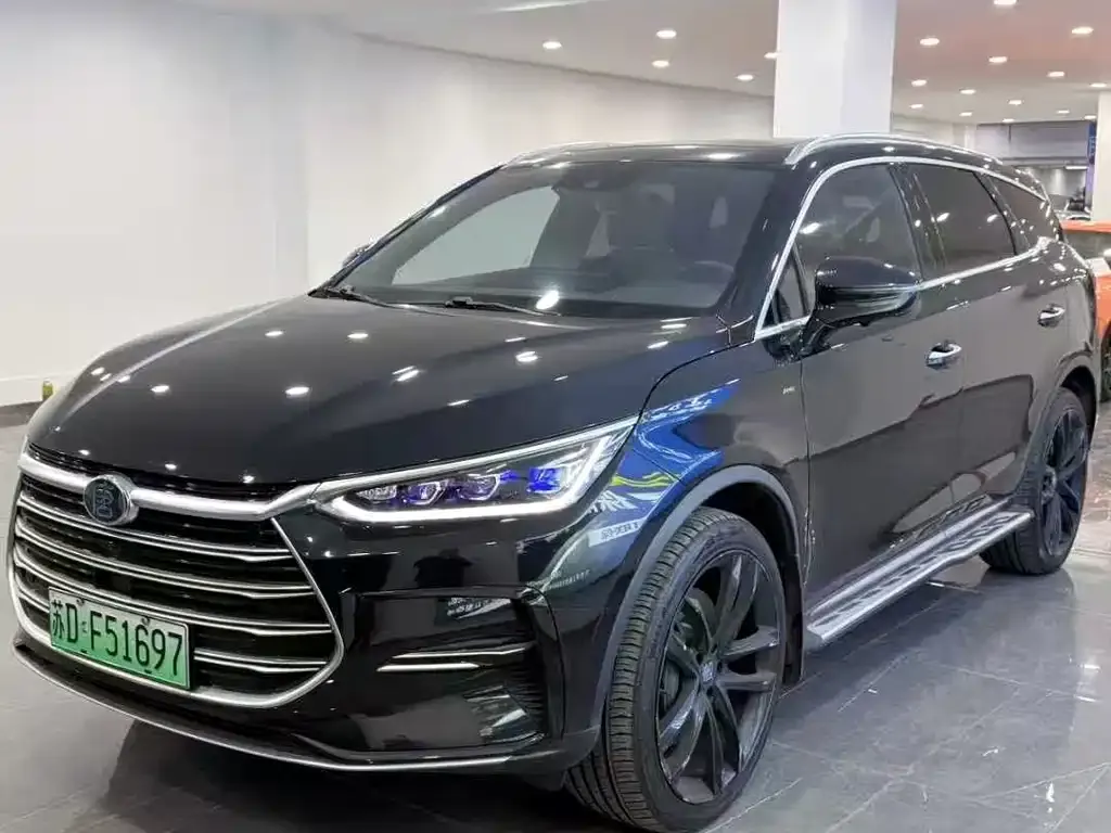 BYD Tang New Energy — фото 1