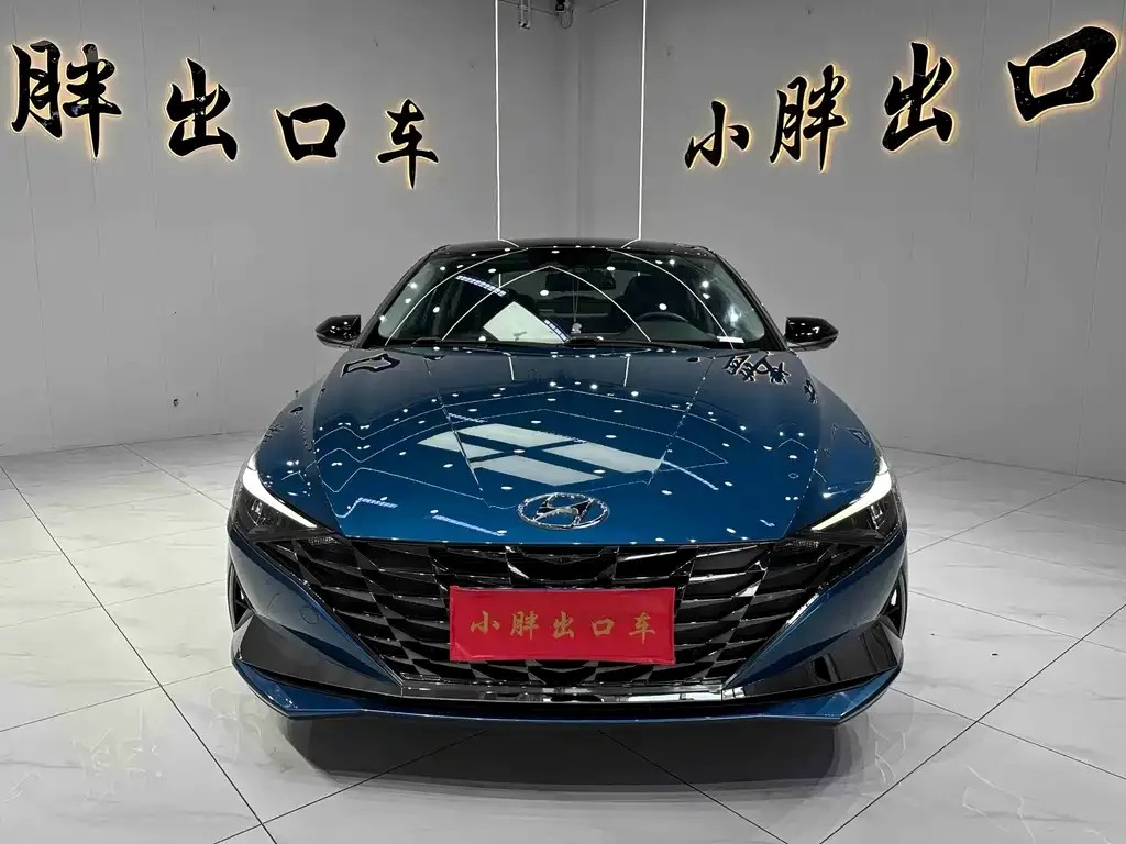 Hyundai Elantra — фото 4