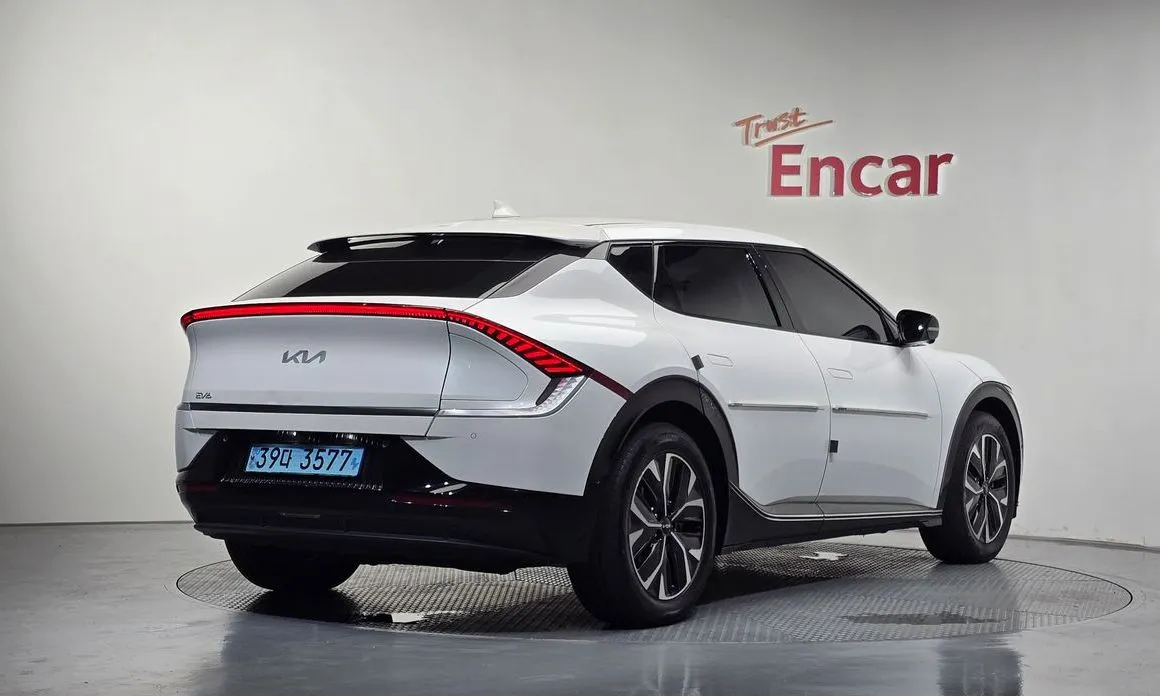 Kia EV6 — фото 7